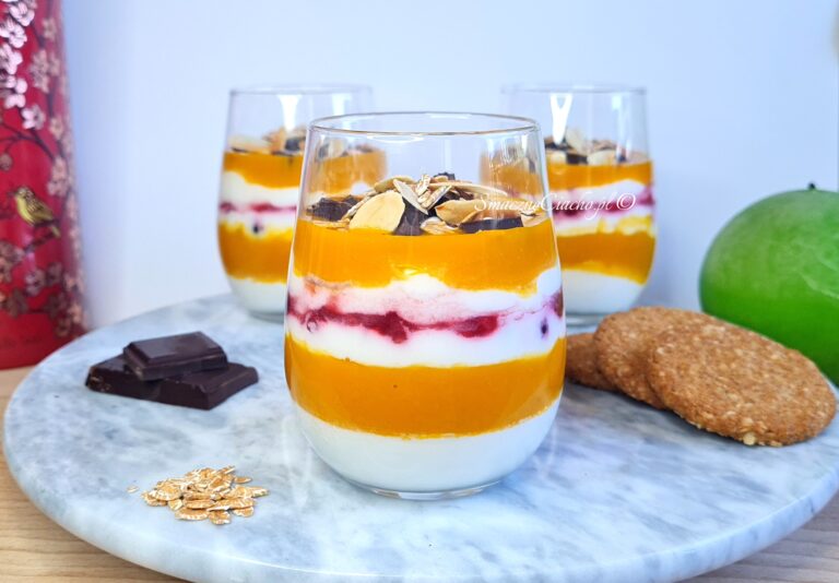 Deser mango-porzeczka lub brzoskwinia-porzeczka